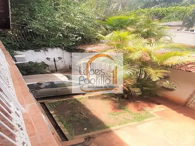 Casa com 347m² 2 quartos e 3 banheiros, à venda, no bairro Parque do Arco Iris em Atibaia