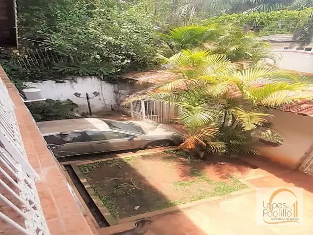 Casa com 347m² 2 quartos e 3 banheiros, à venda, no bairro Parque do Arco Iris em Atibaia