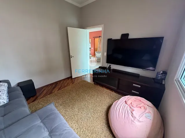 Casa 5 quartos e 4 banheiros, para alugar, no bairro Urbanova em São José dos Campos