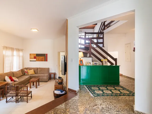 Casa com 573m² 4 quartos e 6 banheiros, à venda, no bairro Alphaville em Santana de Parnaíba