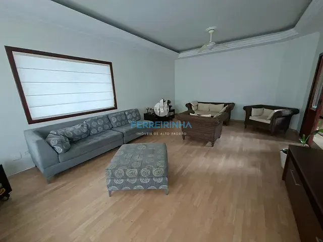 Casa 4 quartos e 5 banheiros, à venda, no bairro Urbanova em São José dos Campos
