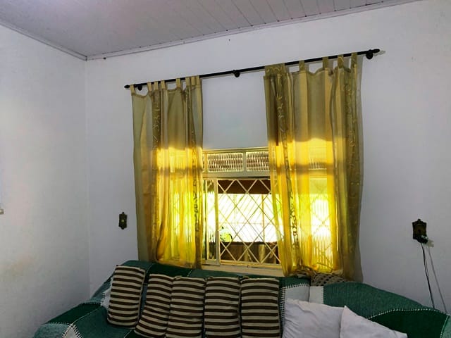 Casa com 125m² 2 quartos e 2 banheiros, à venda, no bairro Triângulo em Pindamonhangaba