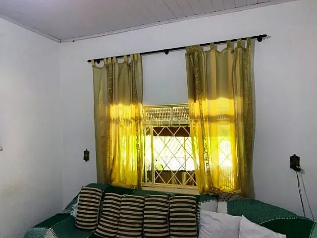 Casa com 125m² 2 quartos e 2 banheiros, à venda, no bairro Triângulo em Pindamonhangaba