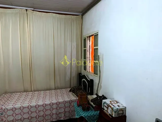 Casa com 125m² 2 quartos e 2 banheiros, à venda, no bairro Triângulo em Pindamonhangaba