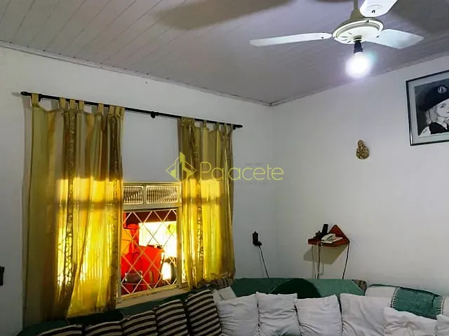 Casa com 125m² 2 quartos e 2 banheiros, à venda, no bairro Triângulo em Pindamonhangaba