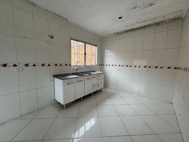 Casa com 80m² 2 quartos e 1 banheiro, para alugar, no bairro Conceição em Osasco