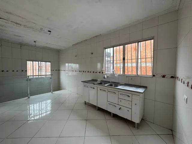 Casa com 80m² 2 quartos e 1 banheiro, para alugar, no bairro Conceição em Osasco
