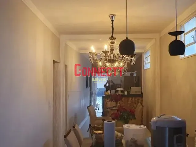 Casa com 248m² 2 quartos e 3 banheiros, à venda, no bairro Vila Maria Luiza em Ribeirão Preto