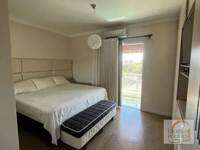 Casa com 300m² 2 quartos e 1 banheiro, à venda, no bairro Jardim do Lago em Atibaia