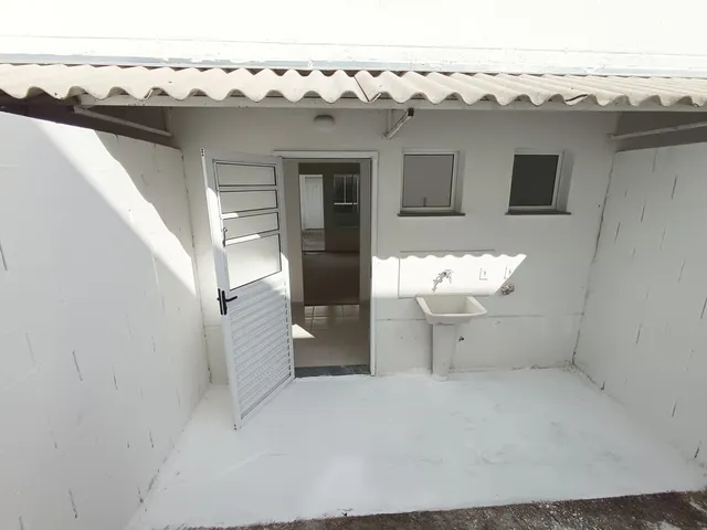 Casa 2 quartos e 2 banheiros, à venda, no bairro Capela de São Pedro em Vargem Grande Paulista