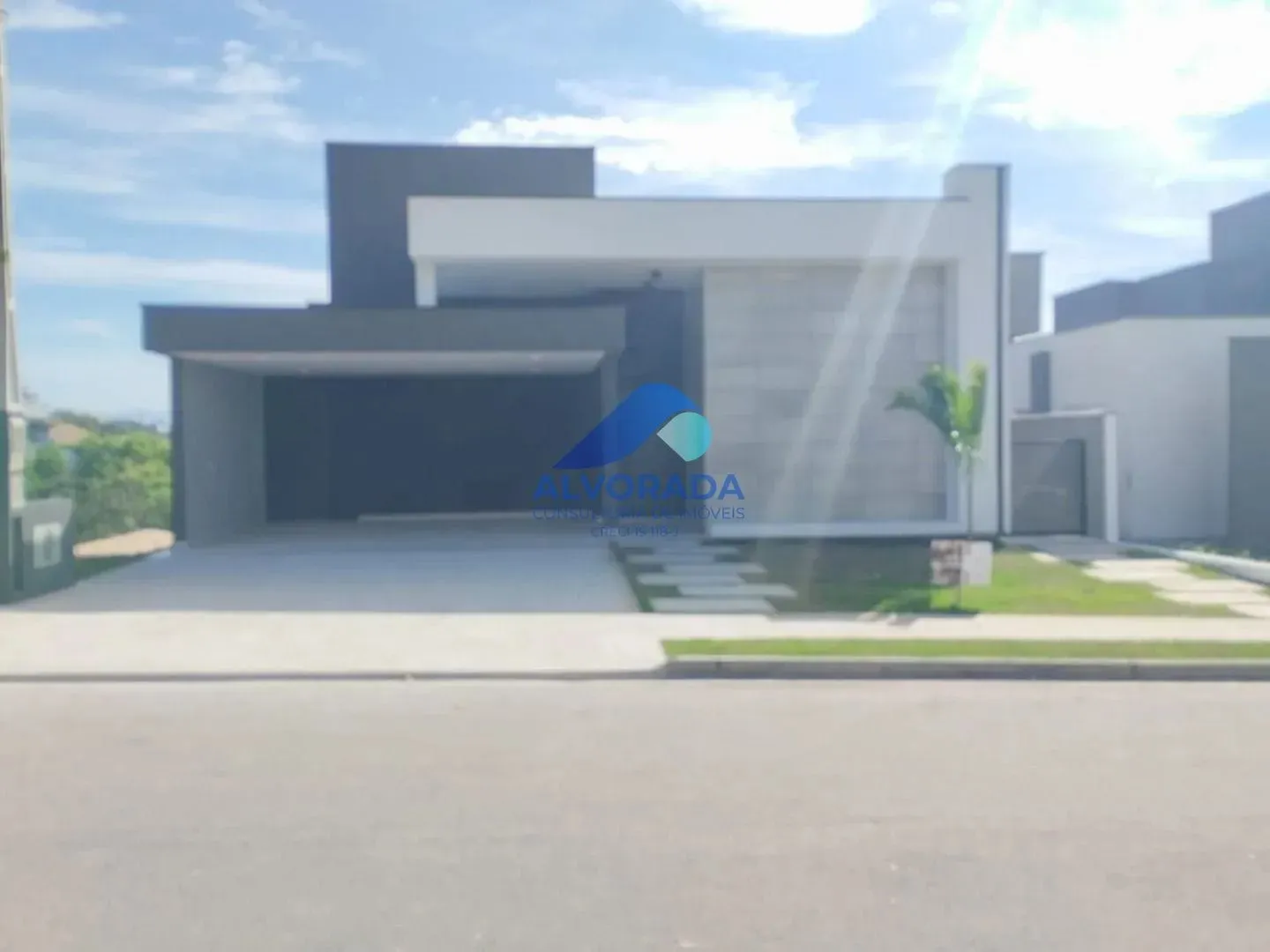 Casa, 3 quartos, 169 m² - Foto 1