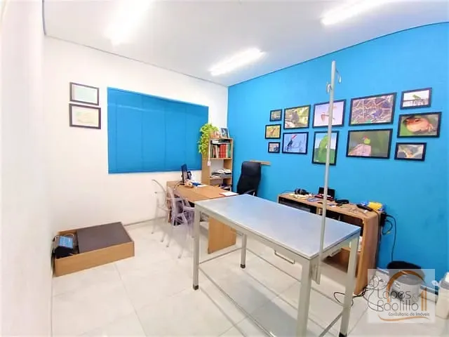Casa com 394m² 2 quartos e 1 banheiro, à venda, no bairro Centro em Atibaia