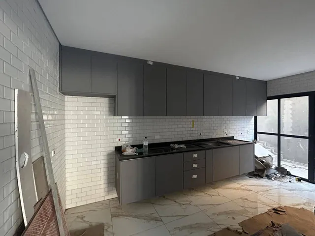 Casa 3 quartos e 3 banheiros, à venda, no bairro Jardim Vale do Sol II em Itapevi