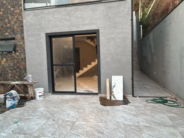 Casa 3 quartos e 3 banheiros, à venda, no bairro Jardim Vale do Sol II em Itapevi