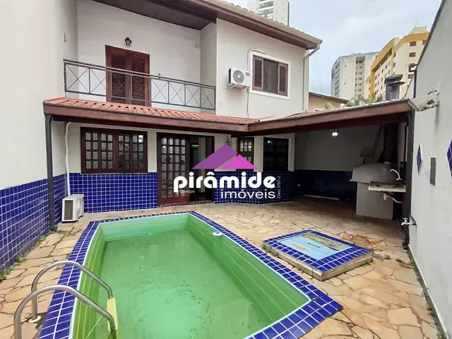 Casa para alugar, no bairro Parque Residencial Aquarius em São José dos Campos
