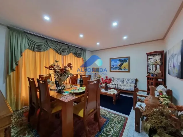 Casa com 625m² 5 quartos e 4 banheiros, à venda ou para alugar, no bairro Palmeiras de São José em São José Dos Campos