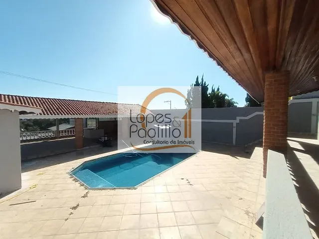 Casa com 347m² 3 quartos e 4 banheiros, para alugar, no bairro Jardim Shangri-Lá em Atibaia