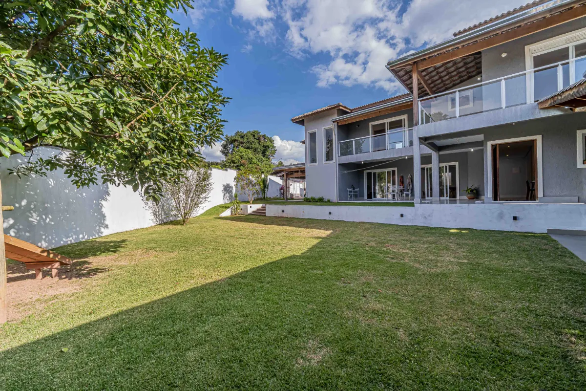 Casa para venda em Gramado com 3 quartos, sendo 3 suítes, 511m²