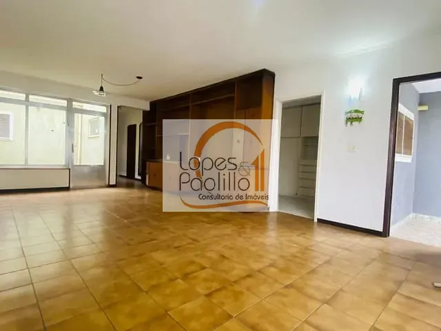 Casa com 210m² 3 quartos e 4 banheiros, à venda, no bairro Centro em Atibaia