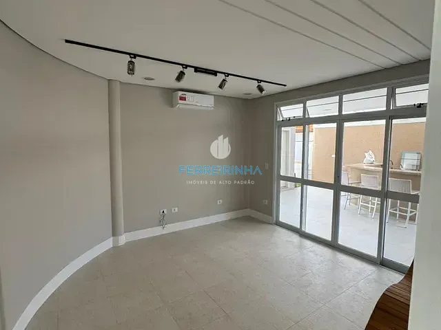 Casa com 450m² 3 quartos e 6 banheiros, à venda, no bairro Condomínio Esplanada do Sol em São José dos Campos
