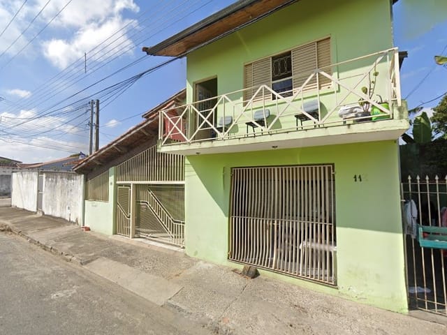 Casa com 584m², à venda, no bairro Parque das Nações em Pindamonhangaba