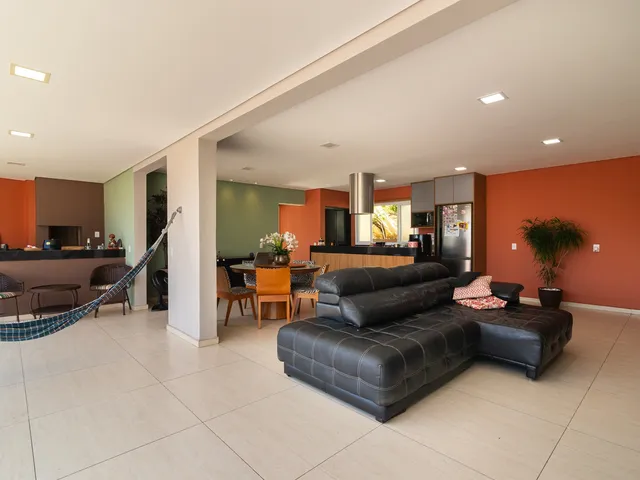 Casa com 390m² 3 quartos e 3 banheiros, à venda, no bairro Alphaville em Santana de Parnaíba
