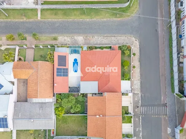 Casa com 532m² 3 quartos e 3 banheiros, à venda, no bairro Neves em Ponta Grossa