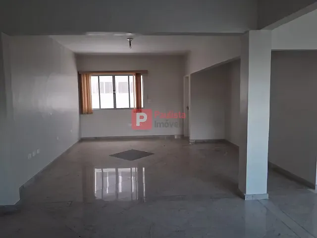 Casa com 200m², para alugar, no bairro Vila Congonhas em São Paulo