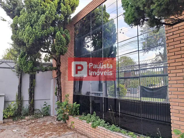 Casa com 200m², para alugar, no bairro Vila Congonhas em São Paulo