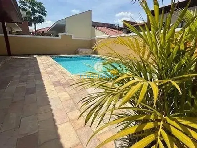 Casa com 450m² 3 quartos e 6 banheiros, à venda, no bairro Condomínio Esplanada do Sol em São José dos Campos