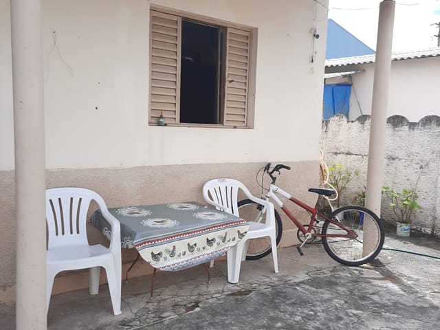 Casa 2 quartos e 1 banheiro, à venda, no bairro Frei Galvão em Potim