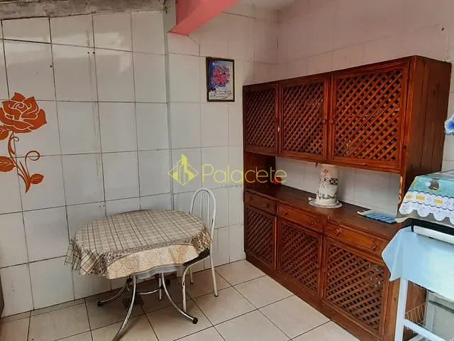 Casa 2 quartos e 1 banheiro, à venda, no bairro Frei Galvão em Potim