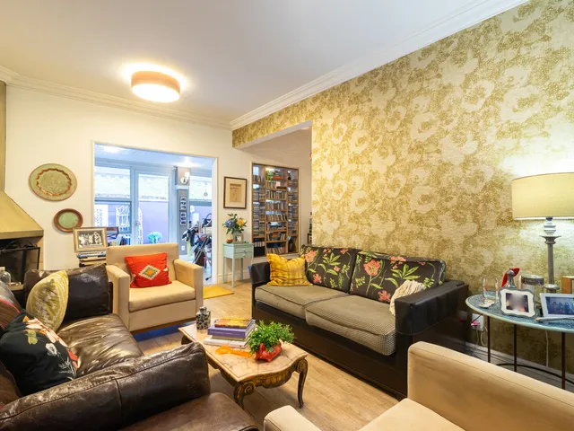 Casa com 367m² 3 quartos e 2 banheiros, à venda, no bairro Alphaville em Santana de Parnaíba