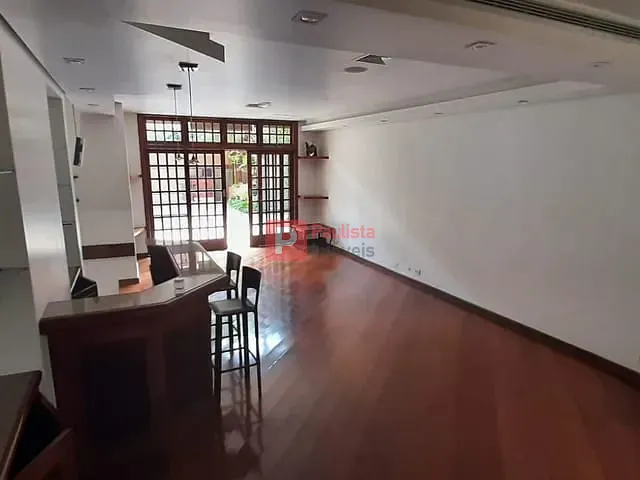 Casa com 432m² 5 quartos e 5 banheiros, à venda, no bairro Granja Julieta em São Paulo