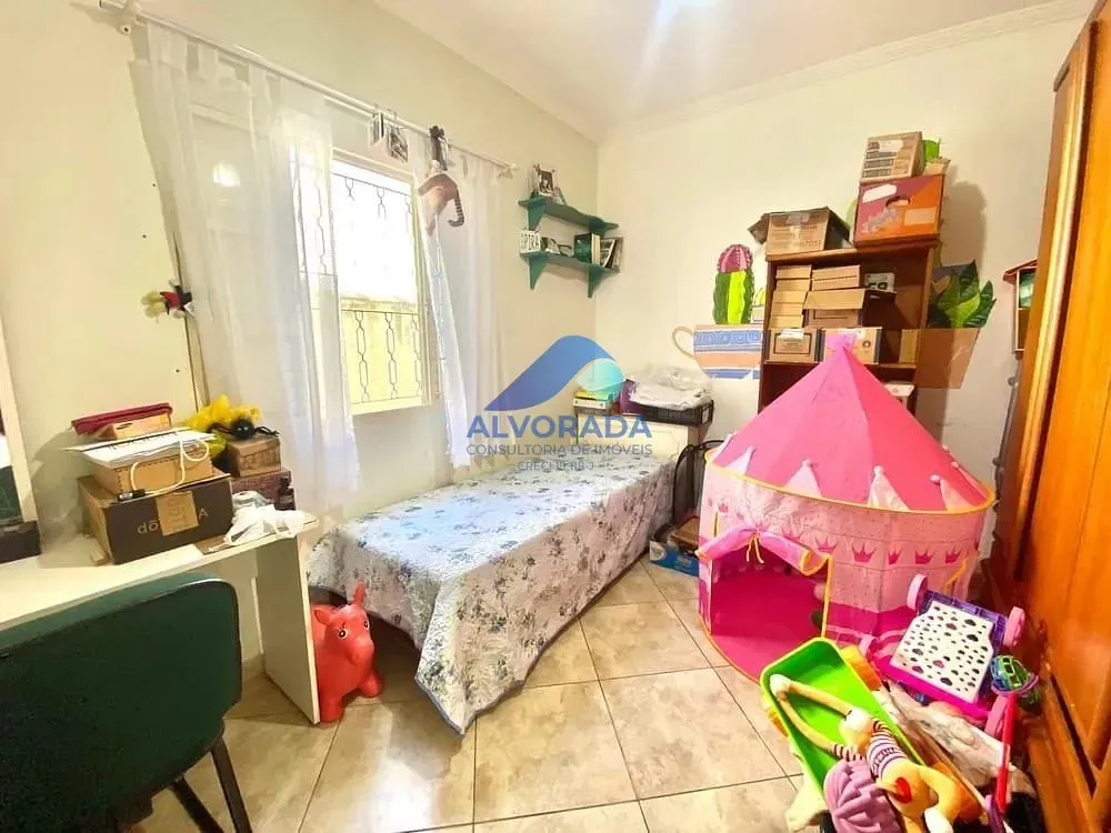 Casa, 4 quartos, 230 m² - Foto 9