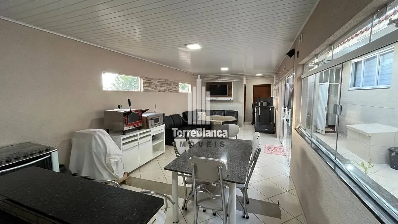 Casa, 3 quartos, 210 m² - Foto 8