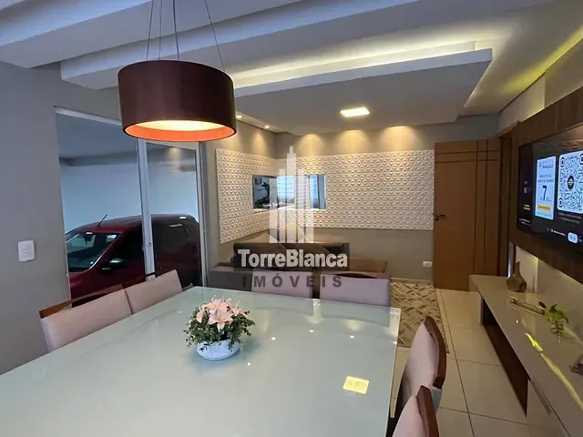 Casa com 462m² 3 quartos e 2 banheiros, à venda, no bairro Chapada em Ponta Grossa