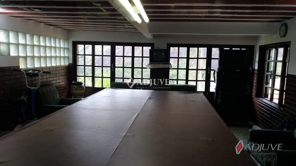 Casa à venda com 3 quartos, 160m² - Foto 10
