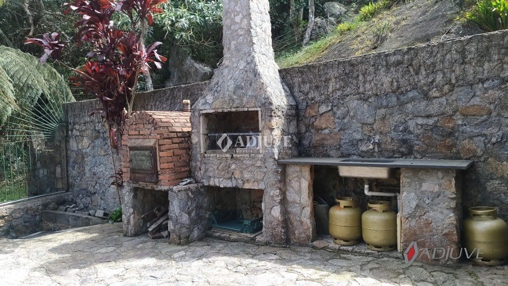 Casa à venda com 3 quartos, 160m² - Foto 11