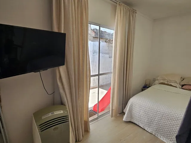 Casa 2 quartos e 2 banheiros, à venda, no bairro Santa Maria em Osasco