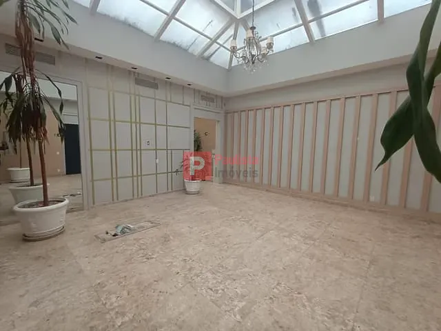 Casa para alugar, no bairro Vila Nova Conceição em São Paulo