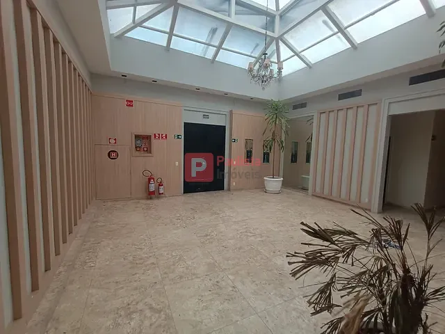 Casa para alugar, no bairro Vila Nova Conceição em São Paulo