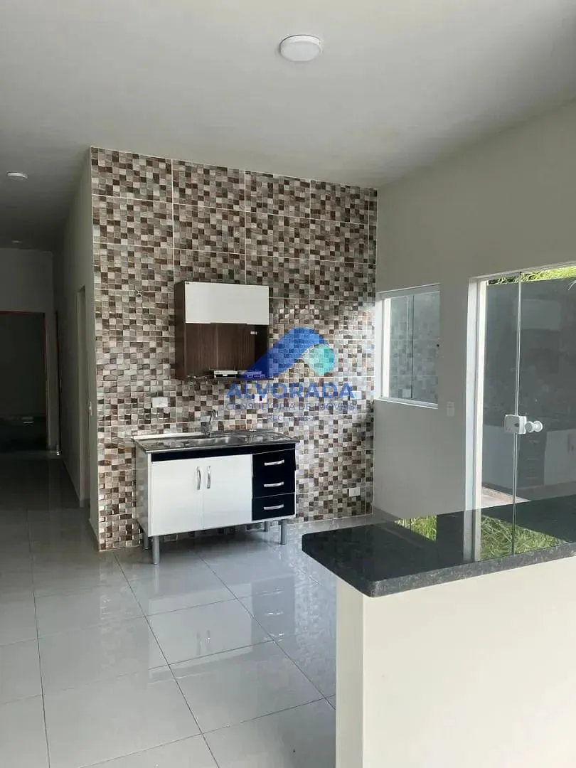 Casa, 2 quartos, 79 m² - Foto 1