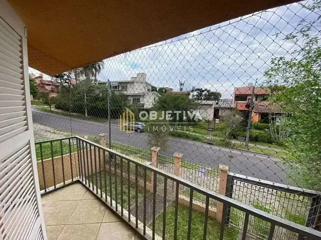 Casa 4 quartos e 5 banheiros, à venda, no bairro Chácara das Pedras em Porto Alegre