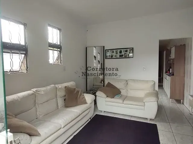 Casa com 145m² 3 quartos e 1 banheiro, à venda, no bairro Cidade Salvador em Jacareí