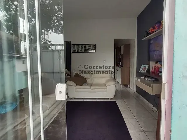 Casa com 145m² 3 quartos e 1 banheiro, à venda, no bairro Cidade Salvador em Jacareí