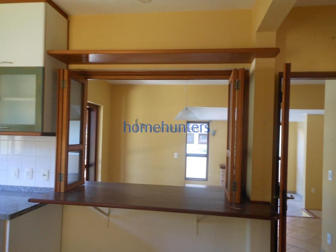 Casa à venda com 3 quartos, 295m² - Foto 20