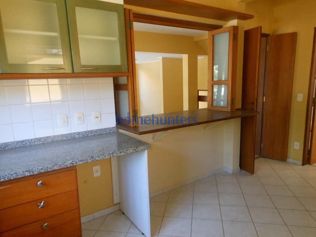 Casa à venda com 3 quartos, 295m² - Foto 8