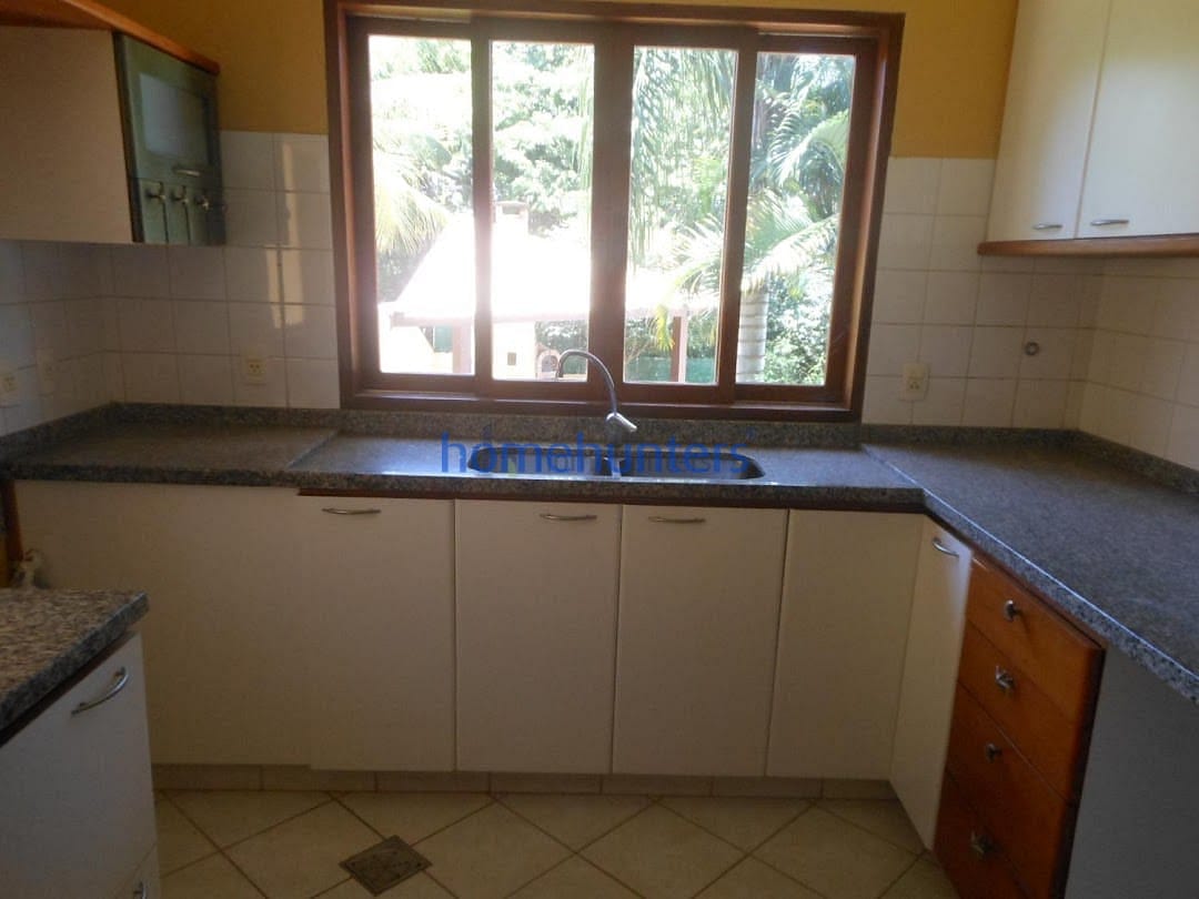 Casa à venda com 3 quartos, 295m² - Foto 6