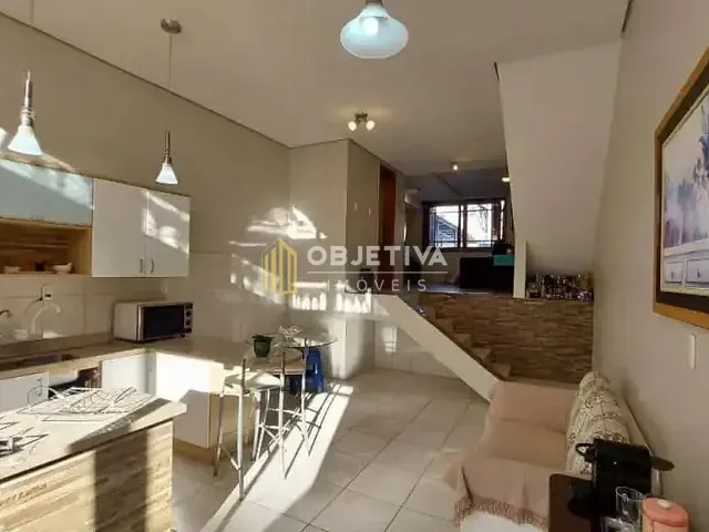 Casa com 227m² 4 quartos e 5 banheiros, à venda, no bairro Partenon em Porto Alegre